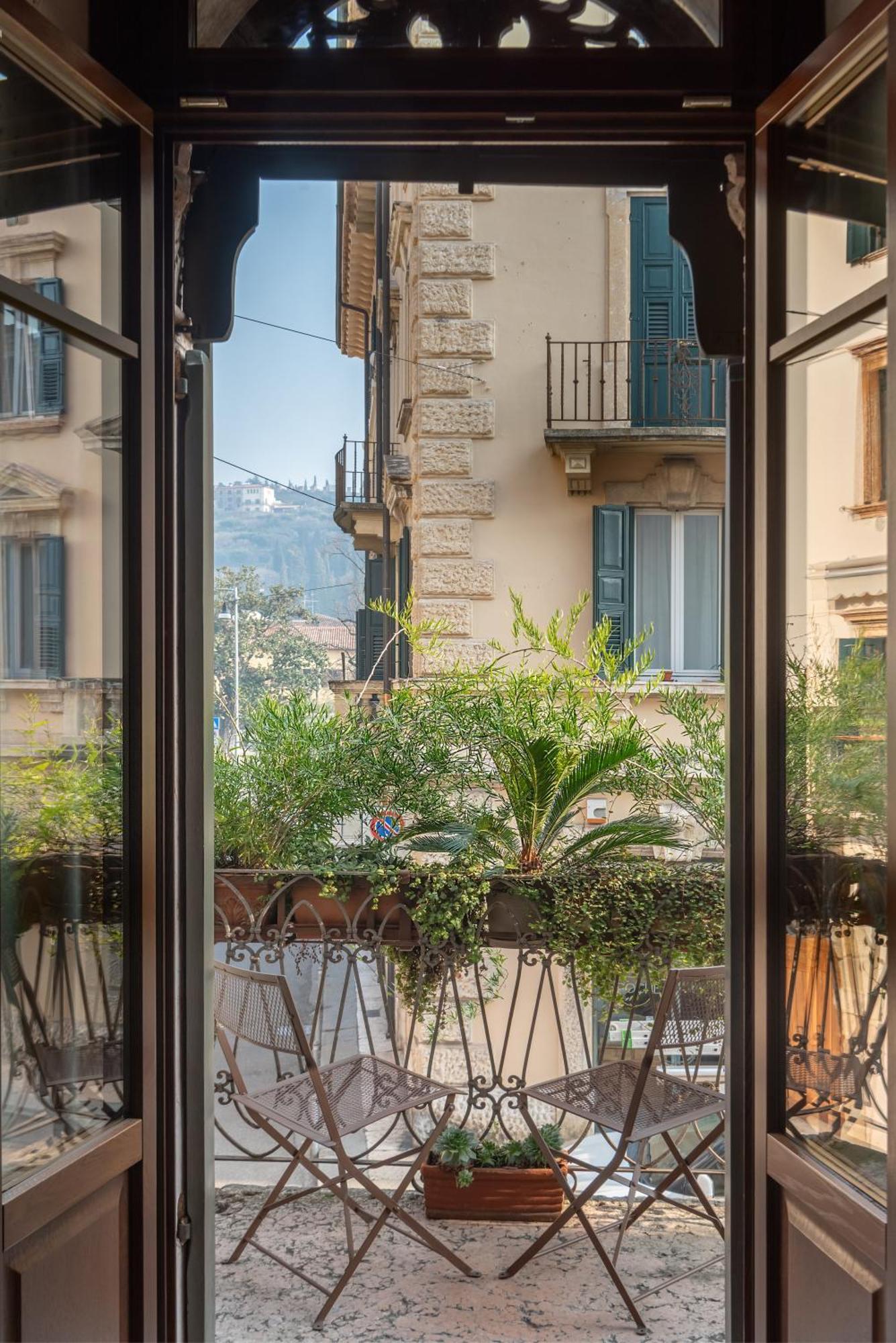Residenza Roccamaggiore Verona Buitenkant foto