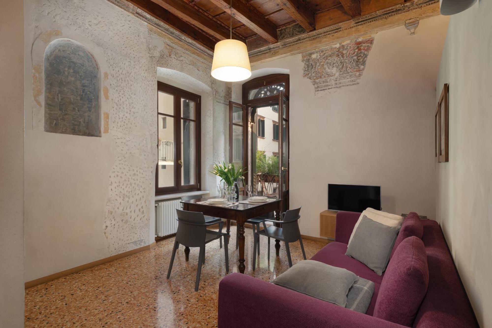Residenza Roccamaggiore Verona Buitenkant foto
