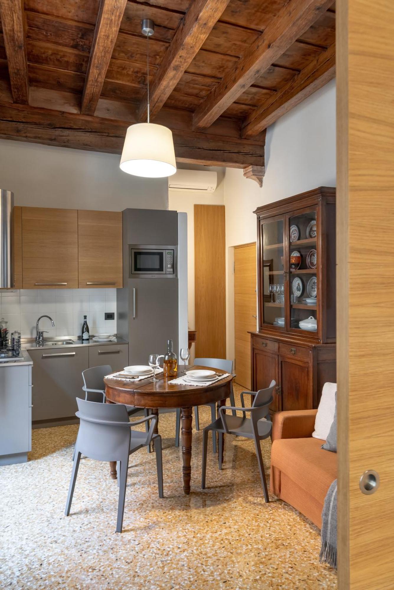 Residenza Roccamaggiore Verona Buitenkant foto