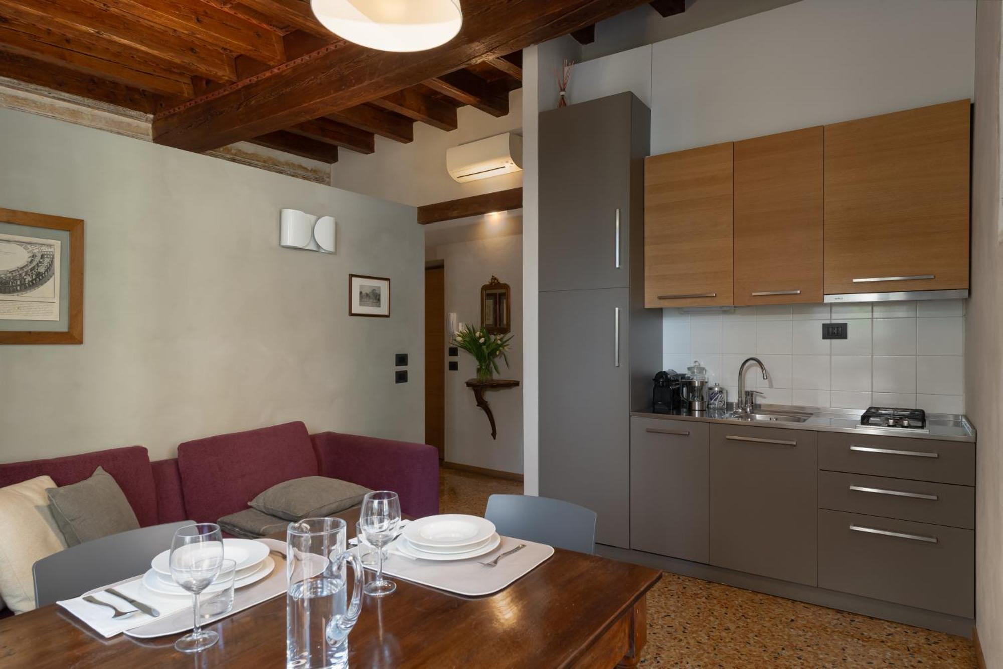 Residenza Roccamaggiore Verona Buitenkant foto